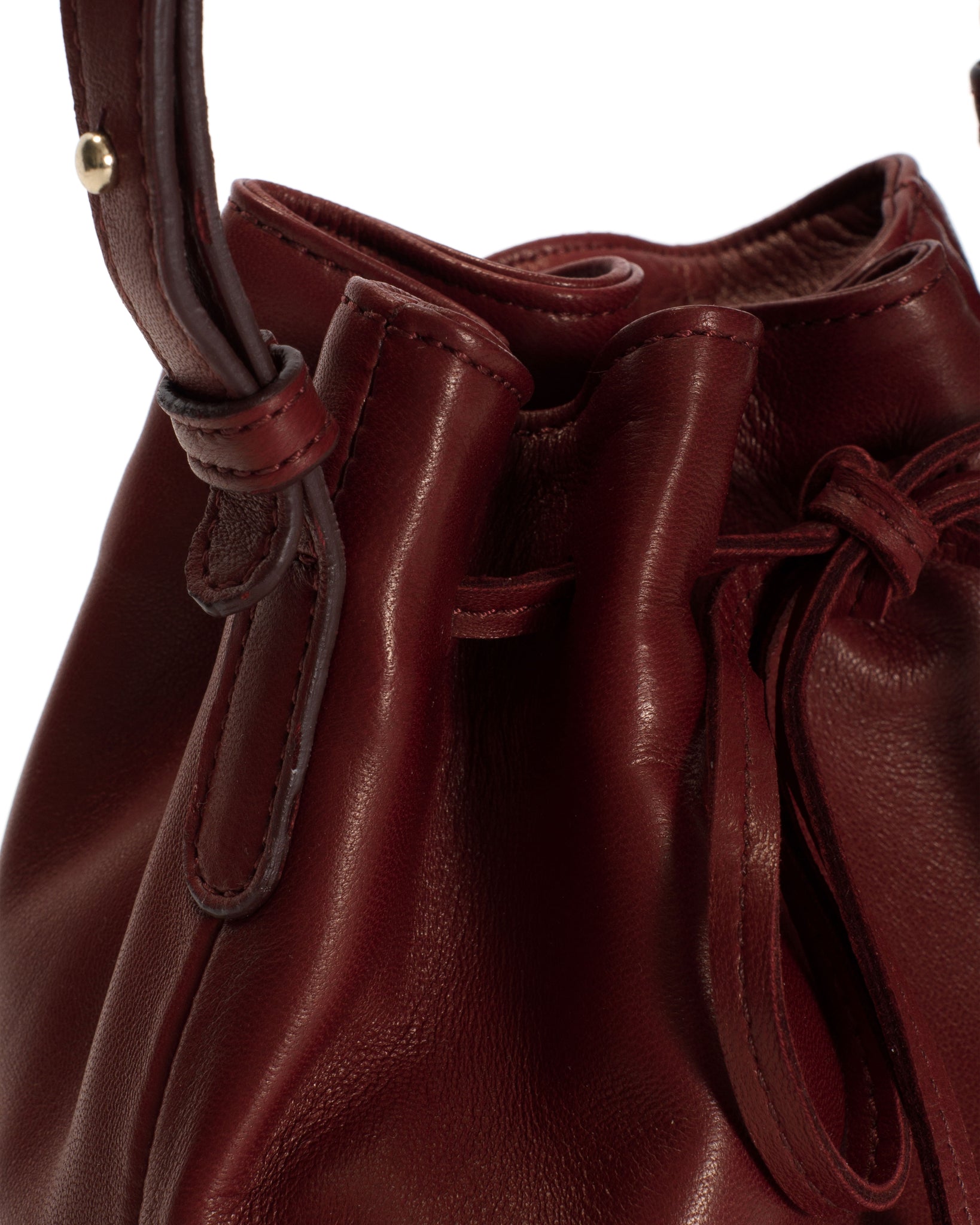 Kacey petite bucket bag Silky lamb Pomegranate