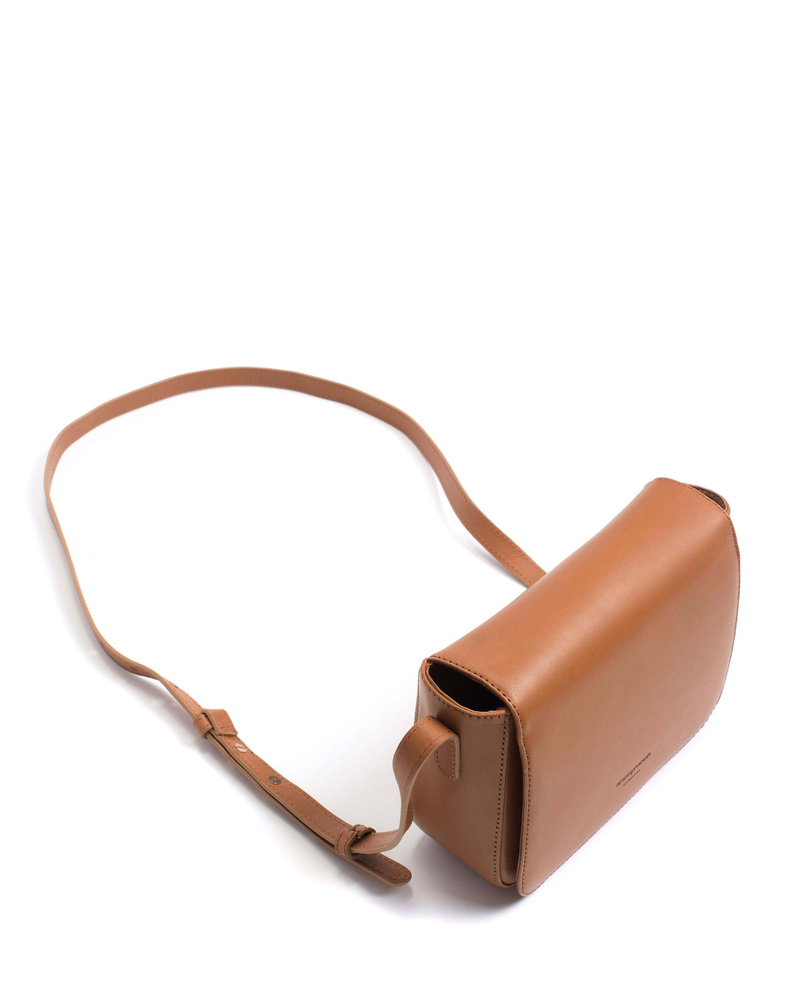 Sicha crossover bag Vegetable tanned calf Caramel